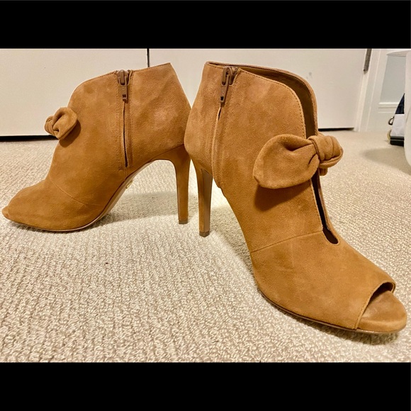 Michael Kors Brown suede open toe stilettos • - Picture 2 of 4